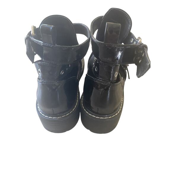 NWOB Forever 21 Black Sheen Strappy Platform Ankle Boots Style Rockstar Shoes 7 - Picture 11 of 11